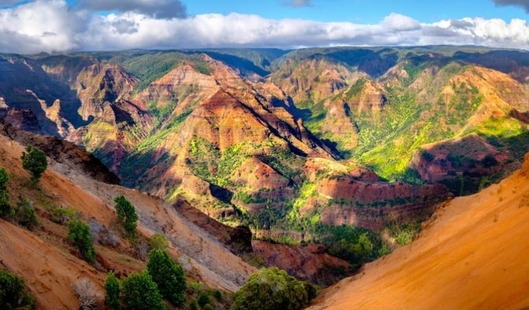 large panoramic waimea canyon landscape